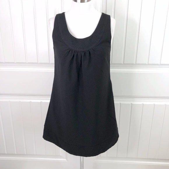 Emmelee Sleeveless Embroidered A-Line Shift Dress - Picture 1 of 6